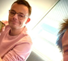 Mais alors que beaucoup attendent sa chute, Jean-Luc Reichmann fait une révélation.
Jean-Luc Reichmann en compagnie d'Emilien, champion actuel des "12 Coups de midi", sur TF1.