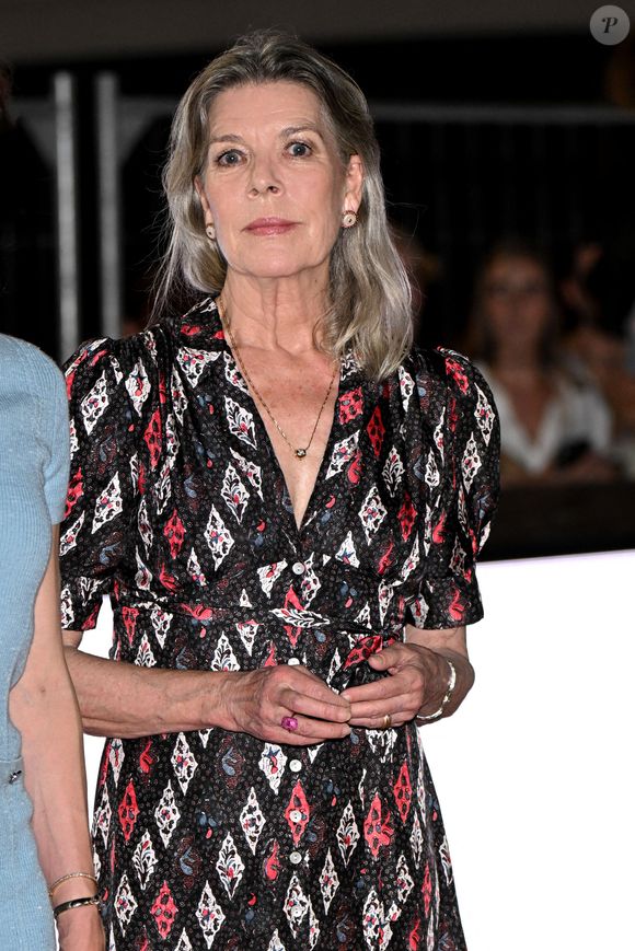 La princesse Caroline de Hanovre, sa fille Charlotte Casiraghi, son fils, né de son union avec Gad Elmaleh, Raphael, la princesse Alexandra de Hanovre, son fiancé Ben-Sylvester Strautmann, Melanie de Massy et Diane Fissore, la présidente du jumping et de la Fédération monégasque d’équitation, ont assisté à la 2eme journée du Jumping International de Monte-Carlo, le 4 juillet 2024. © Bruno Bebert/Bestimage