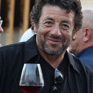 Patrick Bruel n'est pas que chanteur et comédien.

Patrick Bruel (invité d'honneur) - Cérémonie d'ouverture du Festival International du Film de Pauillac au Château d'Armailhac à Pauillac. © Jean-Marc Lhomer/Bestimage
