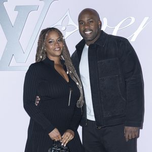 Médaillé d’or olympique lors des JO de Paris, Teddy Riner a pu compter sur la présence de sa compagne Luthna Plocus

Luthna Plocus, Teddy Riner - Photocall pour le défilé Louis Vuitton prêt à porter hommes Automne / hiver  2025 - 2026 lors de la fashion week à Paris le 21 2025. © Olivier Borde /Bestimage