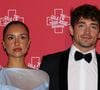 Le couple prévoit de célébrer à nouveau cette union avec tous leurs amis proches, mais dans le futur et de manière soigneusement organisée.

Charles Leclerc et Alexandra Saint Mleux - 76ème Bal de la Croix Rouge dans la salle des Etoiles à Monaco le 12 juillet 2025. © Claudia Albuquerque/Bestimage