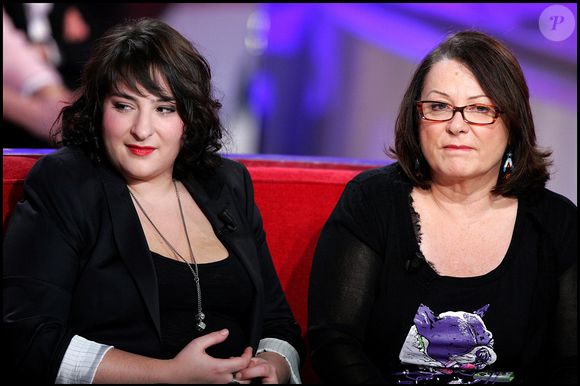 Josiane Balasko et sa fille Marilou Berry lors de l'enregistrement de l'émission "Vivement dimanche". Le 28 janvier 2009. © Guillaume Gaffiot/Bestimage