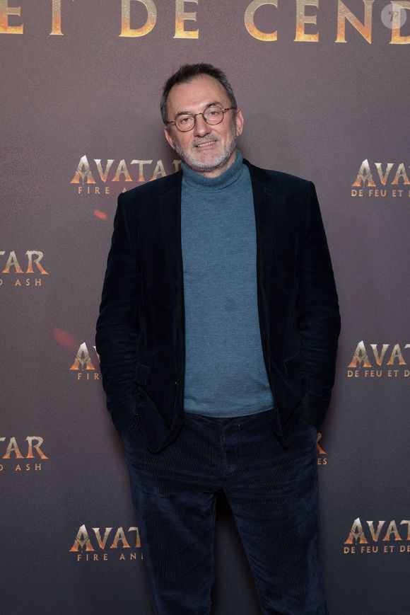 L'animateur de télévision français Frédéric Lopez assiste à la première européenne de "Avatar : Fire And Ash" le 5 décembre 2025 à la "Seine Musicale" à Boulogne-Billancourt, près de Paris, France. Photo Alexis Jumeau/Abaca
