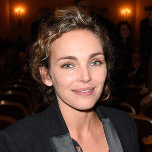 Claire Keim à la générale de la pièce "La Vraie Vie" au théâtre Edouard 7 à Paris, le 18 septembre 2017.
© Guirec Coadic/Bestimage