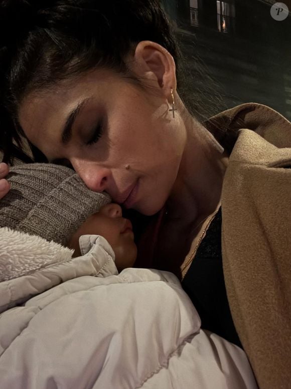 Tatiana Silva et son fils, photo partagée sur Instagram le 28 novembre 2025.