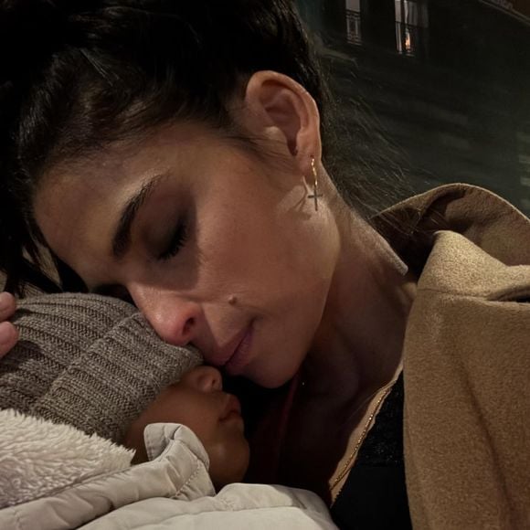 Tatiana Silva et son fils, photo partagée sur Instagram le 28 novembre 2025.