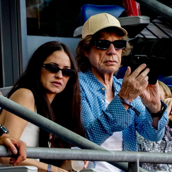 Sur ses réseaux, la compagne de Mick Jagger n'a pas manqué de faire une adorable déclaration à son fiston.

Mick Jagger, Melanie Hamrick et son fils Deveraux, Athlétisme au Stade de France dans le cadre des Jeux olympiques d'été 2024, Jour 15 à Paris, France, 10 août 2024.