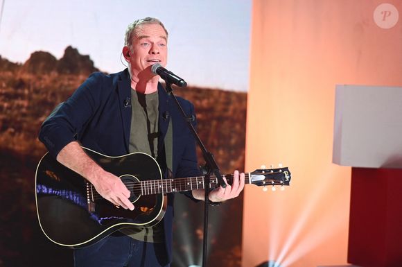 Exclusif - Garou - Enregistrement de l'émission Vivement dimanche au studio Rive Gauche, présentée par M.Drucker, diffusée le 07 septembre 2025 sur France 3.  © Guillaume Gaffiot / Bestimage