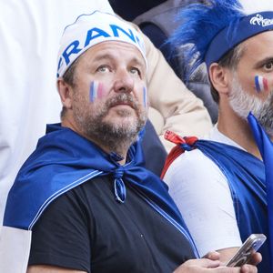 Bruno Guillon - Célébrités dans les tribunes du match du groupe D de l'Euro 2024 entre l'équipe de France face à l'Autriche (1-0) à Dusseldorf en Allemagne le 17 juin 2024. © Cyril Moreau/Bestimage