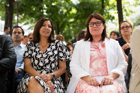 Anne Hidalgo, maire de paris, et France Brel, fille de Jacques Brel lors de l'inauguration l'allée Jacques Brel dans le 19e arrondissement de Paris près du canal de l'ourq, le 19 juillet 2019.  Photo Raphael Lafargue/Abaca
