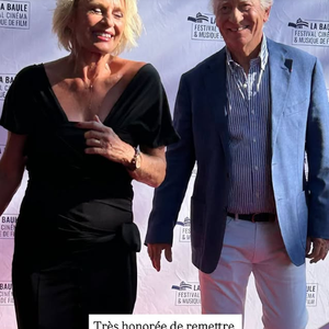L'animatrice était invitée à remettre le très convoité Prix du Public, tandis que le journaliste l'accompagnait pour cette parenthèse culturelle dans l'une des plus célèbres stations balnéaires de la côte atlantique.

Sophie Davant et William Leymergie au Festival de Cinéma et de Musique de Film de La Baule.