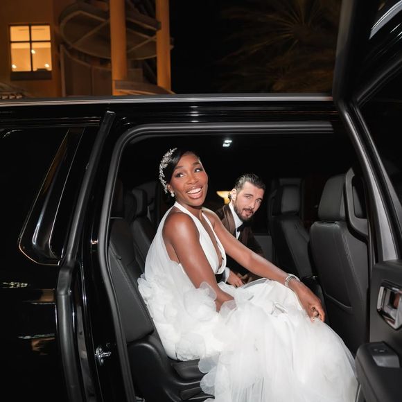 Pour prolonger la fête, le couple a organisé une semaine entière de célébrations.

Mariage Venus Williams et Andre Preti Instagram @venuswilliams