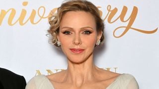 Charlene de Monaco sans les jumeaux mais entourée du prince Albert et de son frère pour un événement spécial sur le Rocher