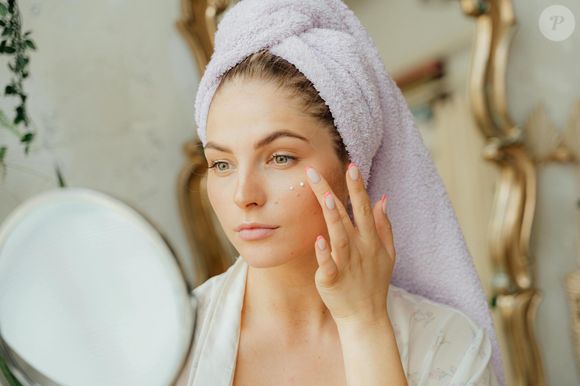 Adaptable selon les peaux (grasse, sèche, sensible).

Antoni Shkraba Studio sur Pexels