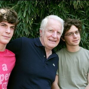 André Dussollier et son fils Léo, avec Antoine au tournoi de Roland-Garros 2005 ©AGENCE / BESTIMAGE