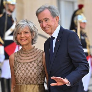 Il l'a entièrement rénovée en retrouvant une partie du mobilier d'origine. 

Bernard Arnault et sa femme Hélène arrivant au palais de l’Elysée pour un dîner d’état en l’honneur de la visite du roi de Thaïlande et de sa femme à Paris le 29 juin 2026.

© Christian Liewig / Bestimage