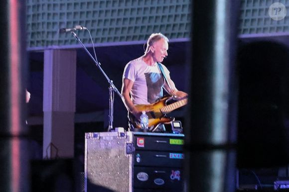 Miami Beach, Floride - EXCLUSIF - Sting se produit lors du Global Champions Arabians Tour of the Americas à Miami Beach. Backgrid USA / Bestimage

Photo : Sting