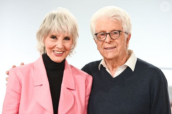 Photo : Pour l'occasion, Michel Drucker reçoit Denise Fabre, accompagnée de  son célèbre mari le chef Francis Vandenhende. Exclusif - Denise Fabre -  Enregistrement de l'émission "Vivement dimanche" au studio Gabriel,  présentée