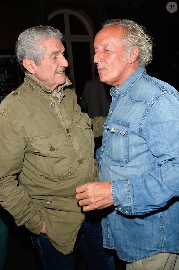 Semi-exclusif - Claude Lelouch et Didier Barbelivien - Le réalisateur français C. Lelouch célèbre ses 80 ans au restaurant Victoria à Paris, France, le 30 octobre 2017. © Coadic Guirec/Bestimage