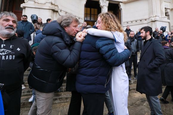 Olivia Courbis (fille de R.Courbis) - Obsèques de Rolland Courbis en l'église des Réformés à Marseille, France, le 17 janvier 2026. © Franz Chavaroche/Bestimage