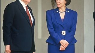 François Mitterrand a vendu la maison familiale pour acheter une demeure à sa maîtresse : sa femme Danielle ne s'est pas laissée faire