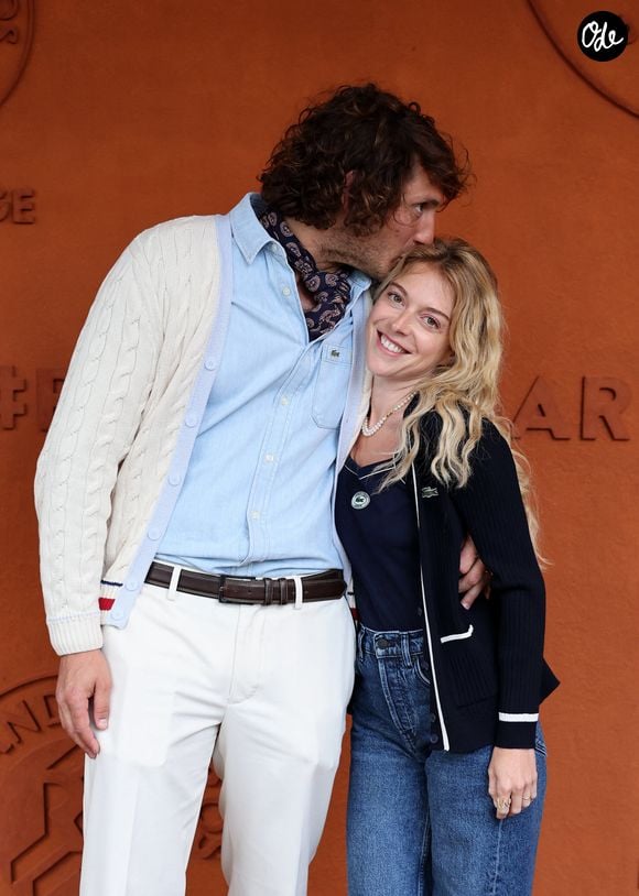 Hugo Cremaschit et sa femme Victoria Monfort au village des Internationaux de France de tennis de Roland Garros 2024 à Paris le 2 juin 2024.

© Jacovides / Moreau / Bestimage