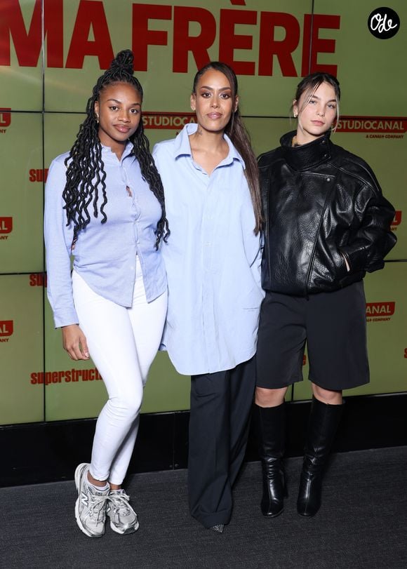 Amel Bent, Shirel Nataf et Fanta Kebe - Première du film « Ma Frère » à l'UGC Les Halles à Paris le 15 décembre 2025. © Denis Guignebourg/Bestimage