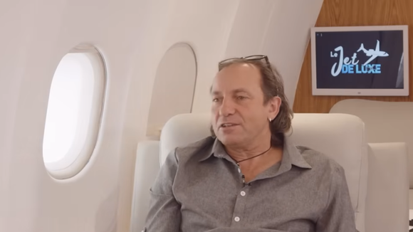 Le Jet de Luxe avec Philippe Candeloro - YouTube