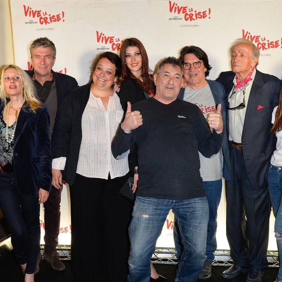 Un acteur français que l'on connaît tous s'est marié à l'âge de 79 ans avec un musicien métaleux de 31 ans de moins !

Franck Molinaro , Jean-Claude Dreyfus, Florence Thomassin, Philippe Caroit, Isabelle De Hertogh, Jean-Marie Bigard, Jean-Francois Davy , Venantino Venantini, Emmanuelle Boidron, Rufus et Amel Annoga - Avant-première du film "Vive la crise !" au cinéma Max Linder à Paris. © Coadic Guirec/Bestimage