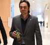 Il s'est désisté d'une autre assignation une semaine avant le procès

Alain-Fabien Delon arrive au tribunal correctionnel de Paris pour avoir enregistré et diffusé avec son frère Anthony Delon une conversation de leur sœur, Anouchka, avec leur père, le 5 janvier 2024, à l'époque où les désaccords de la fratrie concernant la santé d'Alain Delon, à Paris, France, le 17 mars 2026. Anthony Delon et Anouchka sont absents. © Clément Prioli/Bestimage