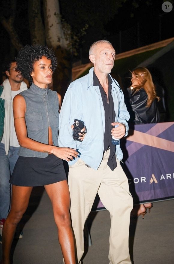 Vincent Cassel et Narah au concert de Drake, le 8 septembre 2025. Photo : Backgrid USA / Bestimage