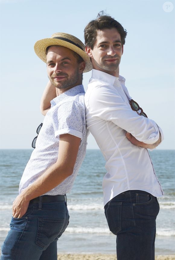 Geoffrey Couët et François Nambot - Photocall sur la plage lors du 30ème Festival du Film de Cabourg. Le 11 juin 2016
© Coadic Guirec / Bestimage