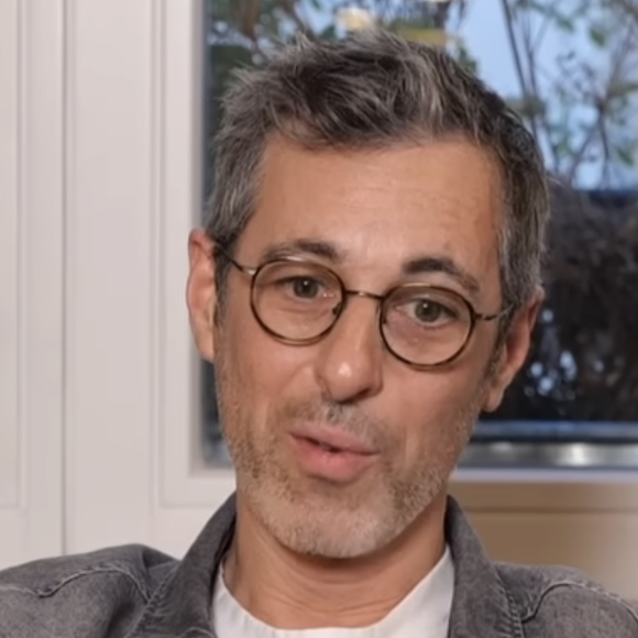 Il s'est très vite rendu compte que les neuf premiers mois étaient fondateurs dans l'éducation d'un animal.

Michael Goldman sur Youtube