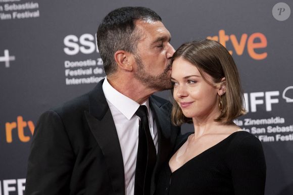 Antonio Banderas et sa fille Stella - Photocall de la cérémonie d'ouverture du 69e Festival international du film de San Sebastian. Photo par Bestimage