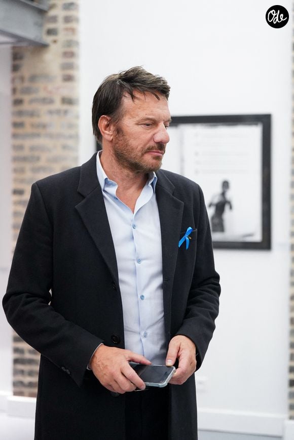 Samuel Le Bihan - Vernissage de l'Exposition « 11 »consacrée au photographe et réalisateur Richard Aujard sur l'Île Saint-Louis le 9 octobre 2025.

© Anne-Sophie Guebey / Bestimage