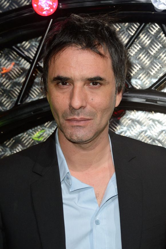 Samuel Benchetrit arrive au défilé Christian Dior Homme lors de la semaine de la mode masculine à Paris le 25 juin 2016 à Paris , France . Photo par Aurore Marechal/ABACAPRESS.COM