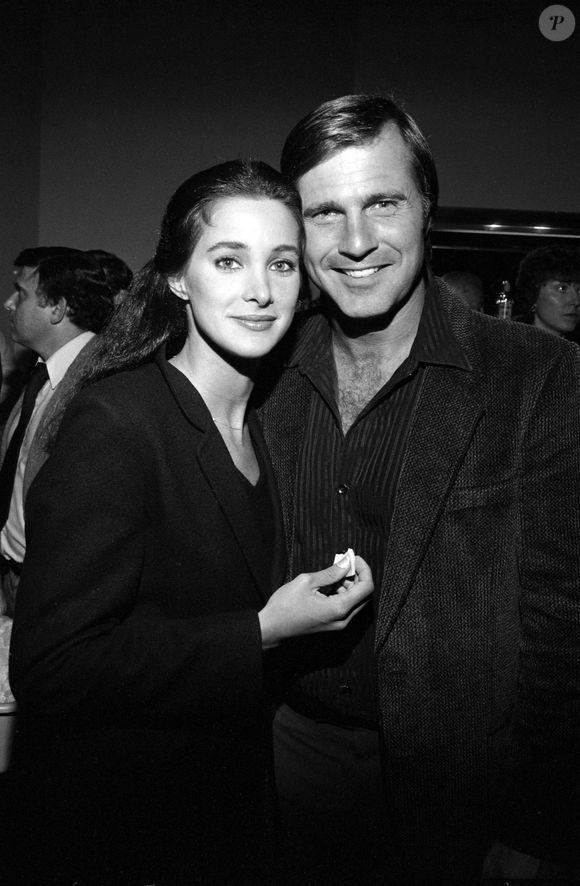 Gil Gérard, le beau héros de la série télévisée à succès du début des années 80, "Buck Rogers au 25e siècle", est décédé tôt ce matin des suites d'un cancer. Il avait 82 ans. 

Archives - Backgrid USA / Bestimage