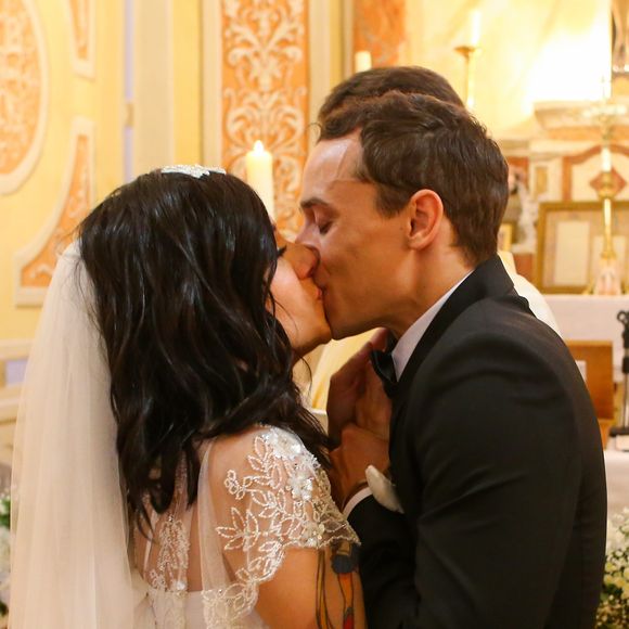 Exclusif - Mariage religieux en l'église de Villanova d' Alizée et Grégoire Lyonnet - Villanova le 18 juin 2016
© Olivier Huitel - Olivier Sanchez / Bestimage - Crystal