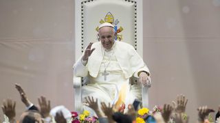 Tout sur l'argent du pape François : combien gagnait le souverain pontife ?