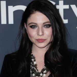 Michelle Trachtenberg aurait pu développer des complications à la suite de cette intervention, causant ainsi sa mort. 

Michelle Trachtenberg au 3ème diner annuel In Style Awards au Getty Museum à Los Angeles, le 23 octobre 2017.

Photo : Backgrid USA / Bestimage