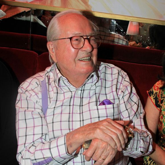 Jean-Marie Le Pen est décédé le 7 janvier 2025.

Jean-Marie Le Pen, 95 ans, placé "sous régime de protection juridique" - Semi Exclusif - Jean-Marie Le Pen lors de la soirée d'anniversaire de Pierre-Jean Chalençon (né le 23 juin 1970) au Oh! César-Paris le 29 juin 2022.

© Philippe Baldini / Bestimage