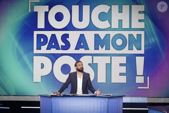 Alors qu'il fait face à la fermeture de C8, le célèbre animateur est aujourd'hui condamné une amende salée par le tribunal correctionnel de Paris.

Exclusif - Cyril Hanouna, sur le plateau de l’émission « TPMP » (Touche pas à mon poste) présentée par C.Hanouna et diffusée en direct sur C8, Paris, France, le 13 février 2025. © Jack Tribeca / Bestimage
