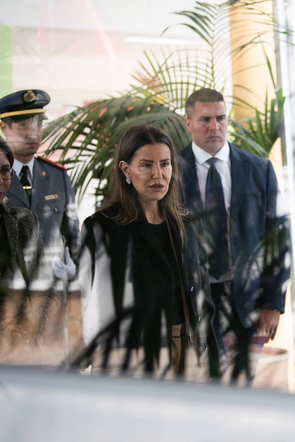... avant de le remettre en vente.

La princesse Lalla Meryem du Maroc, présidente de l'Observatoire national des droits de l'enfant (ONDE), et la première dame Brigitte Macron procèdent au lancement de la campagne de lutte contre le harcèlement en milieu scolaire et le cyberharcèlement, au collège Abi Dar Al Ghifari à Rabat, Maroc, le 29 octobre 2024. © Jeanne Accorsini/Pool/Bestimage