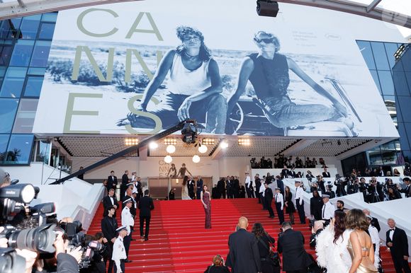 Geena Davis - Montée des marches pour la cérémonie de clôture du 79ème Festival International du Film de Cannes, le 23 mai 2026. Photo par Jacovides-Moreau / Bestimage