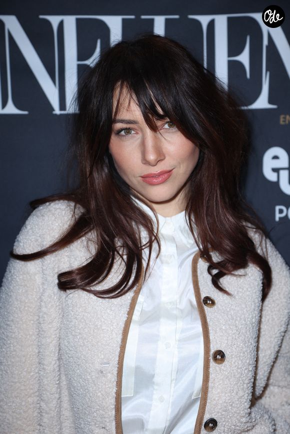 Delphine Wespiser participe à la « Pop Up Influence Party » organisée par Aurélien Cassirame, à Paris, le 2 février 2025, en France. Photo de Jérôme Domine/ABACAPRESS.COM