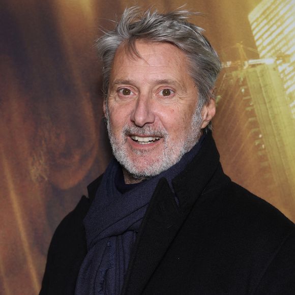 Antoine de Caunes - Avant-première du film "Le choix" de G.Bourdos au cinéma UGC Danton à Paris le 12 Novembre 2024. © Denis Guignebourg/BestImage