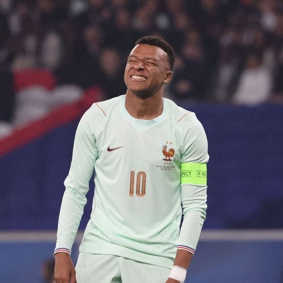 Le joueur participe actuellement à la Coupe du monde 2026, lancée le 11 juin.

Kylian MBAPPÉ (France) - Les Bleus ont remporté leur dernier match de préparation contre l'Irlande du Nord (3-1) à Lille, grâce à un triplé de M. Olise le 8 juin 2026. © Laurent Sanson/PsnewZ/Bestimage