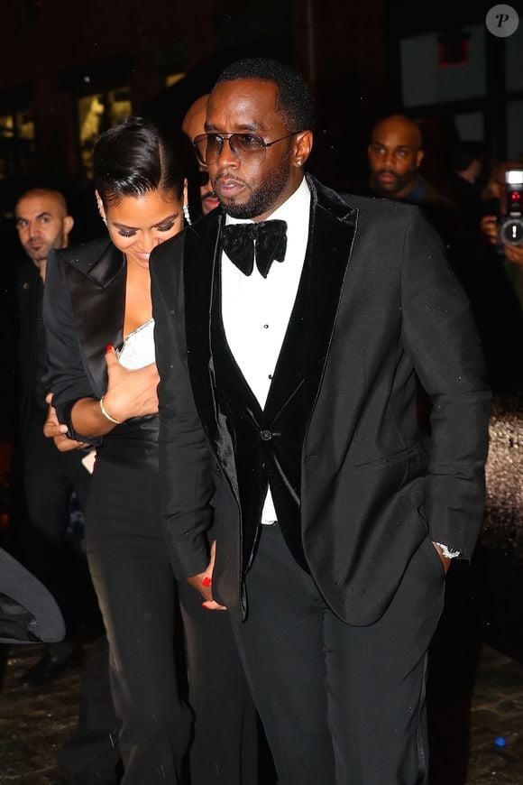 Cassie et son compagnon Sean Combs (Sean John, Puff Daddy, Puffy, Diddy, P. Diddy, Brother Love) sont allés diner au restaurant Craig avant d'aller à la soirée Pre-Grammy à New York, le 27 janvier 2018. Backgrid USA / Bestimage