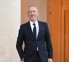 Gad Elmaleh arrive au palais de l'Élysée pour un dîner offert aux chefs d’état et de gouvernement par le président de la république dans le cadre du XIXe Sommet de la Francophonie à Paris, le 4 octobre 2024. © Lionel Urman / Panoramic / Bestimage