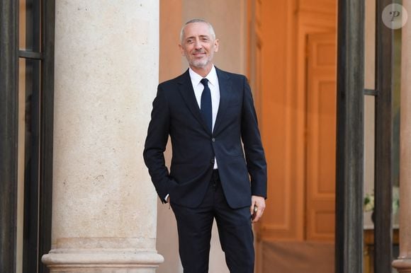 Gad Elmaleh arrive au palais de l'Élysée pour un dîner offert aux chefs d’état et de gouvernement par le président de la république dans le cadre du XIXe Sommet de la Francophonie à Paris, le 4 octobre 2024. © Lionel Urman / Panoramic / Bestimage